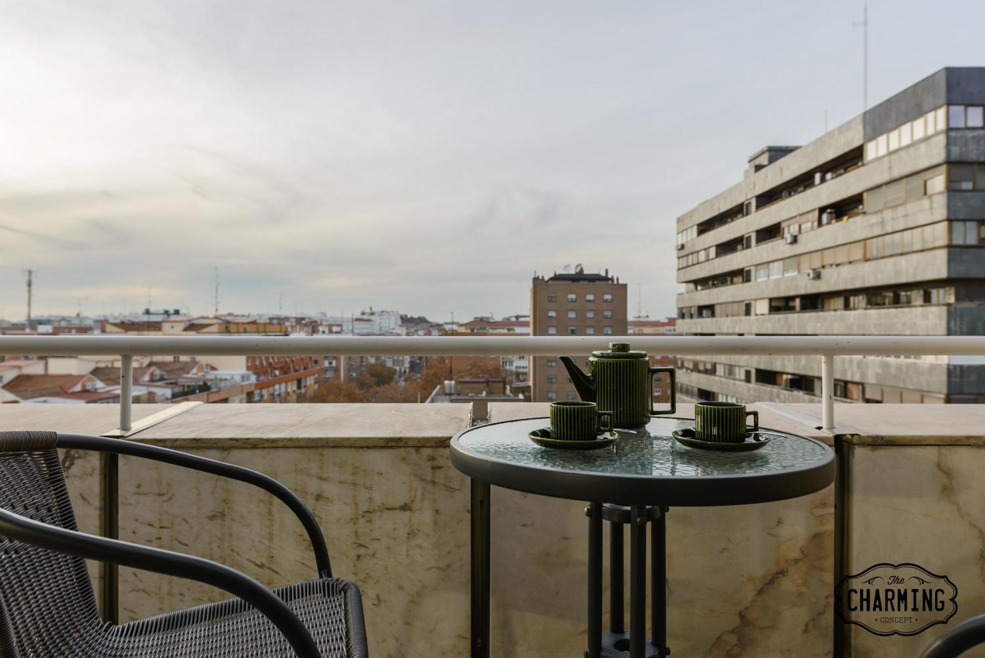 Charming Eurobuilding 2 Terrace Exclusive - Plaza De Parking Apartment Madrid Bagian luar foto