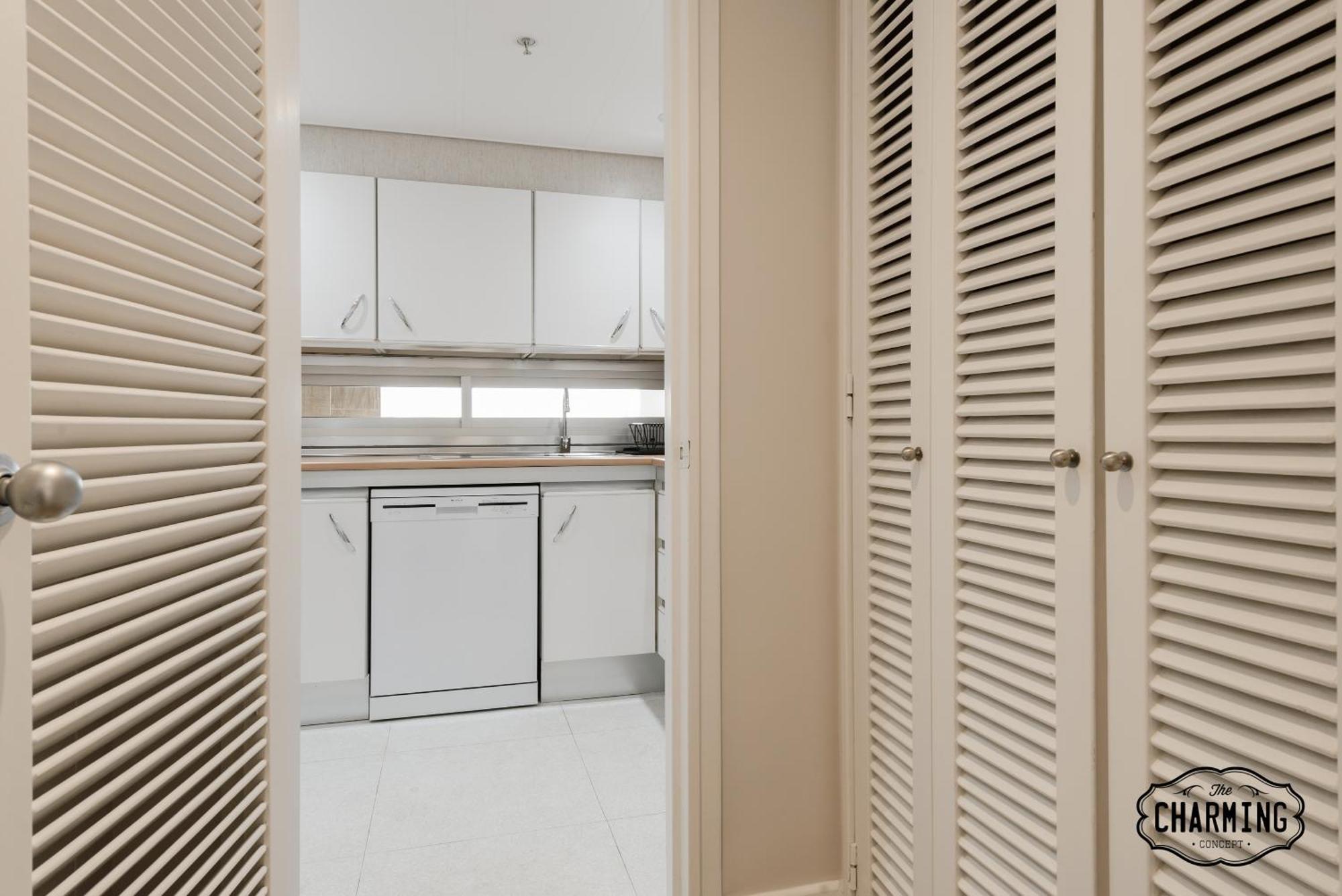 Charming Eurobuilding 2 Terrace Exclusive - Plaza De Parking Apartment Madrid Bagian luar foto