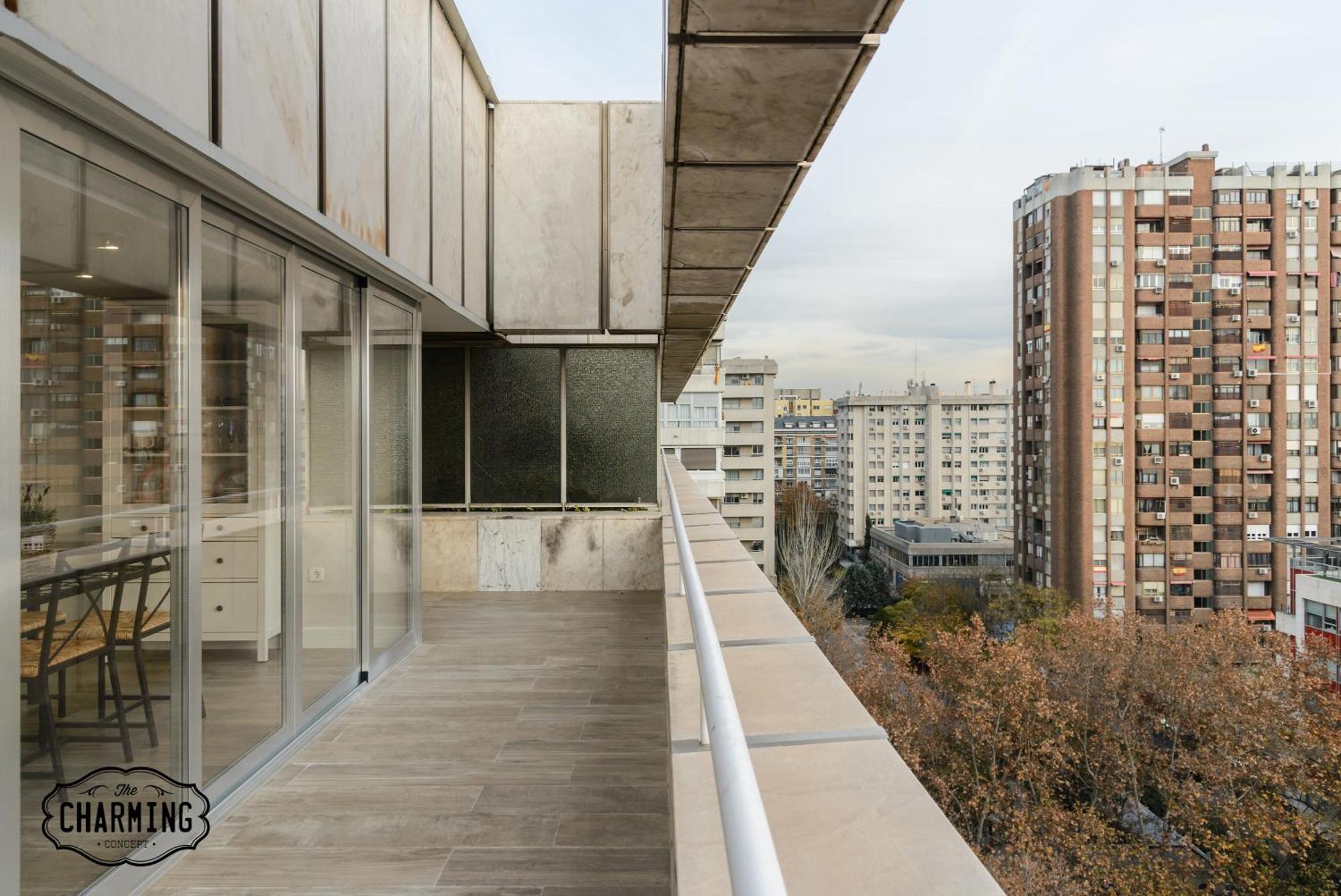 Charming Eurobuilding 2 Terrace Exclusive - Plaza De Parking Apartment Madrid Bagian luar foto