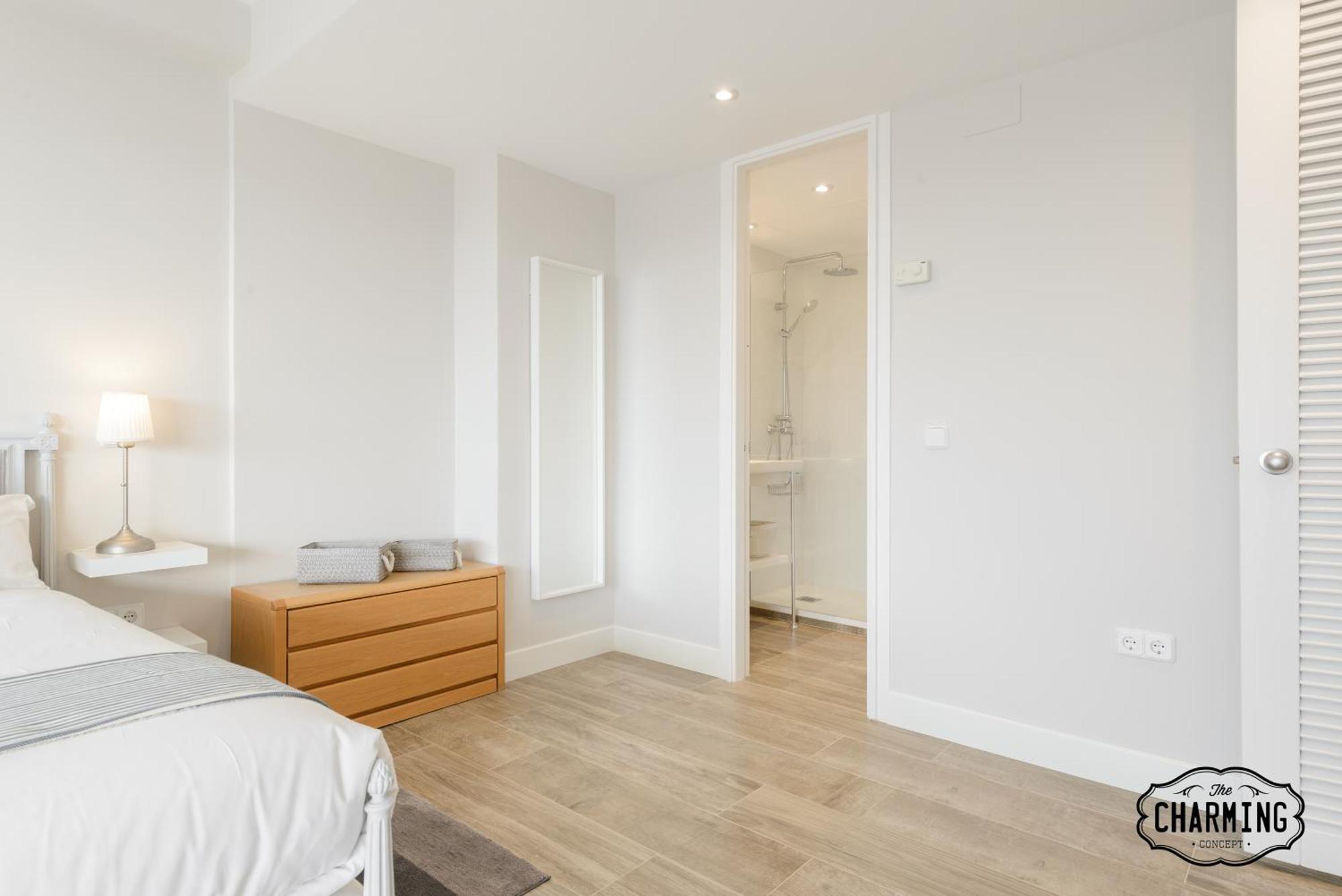 Charming Eurobuilding 2 Terrace Exclusive - Plaza De Parking Apartment Madrid Bagian luar foto