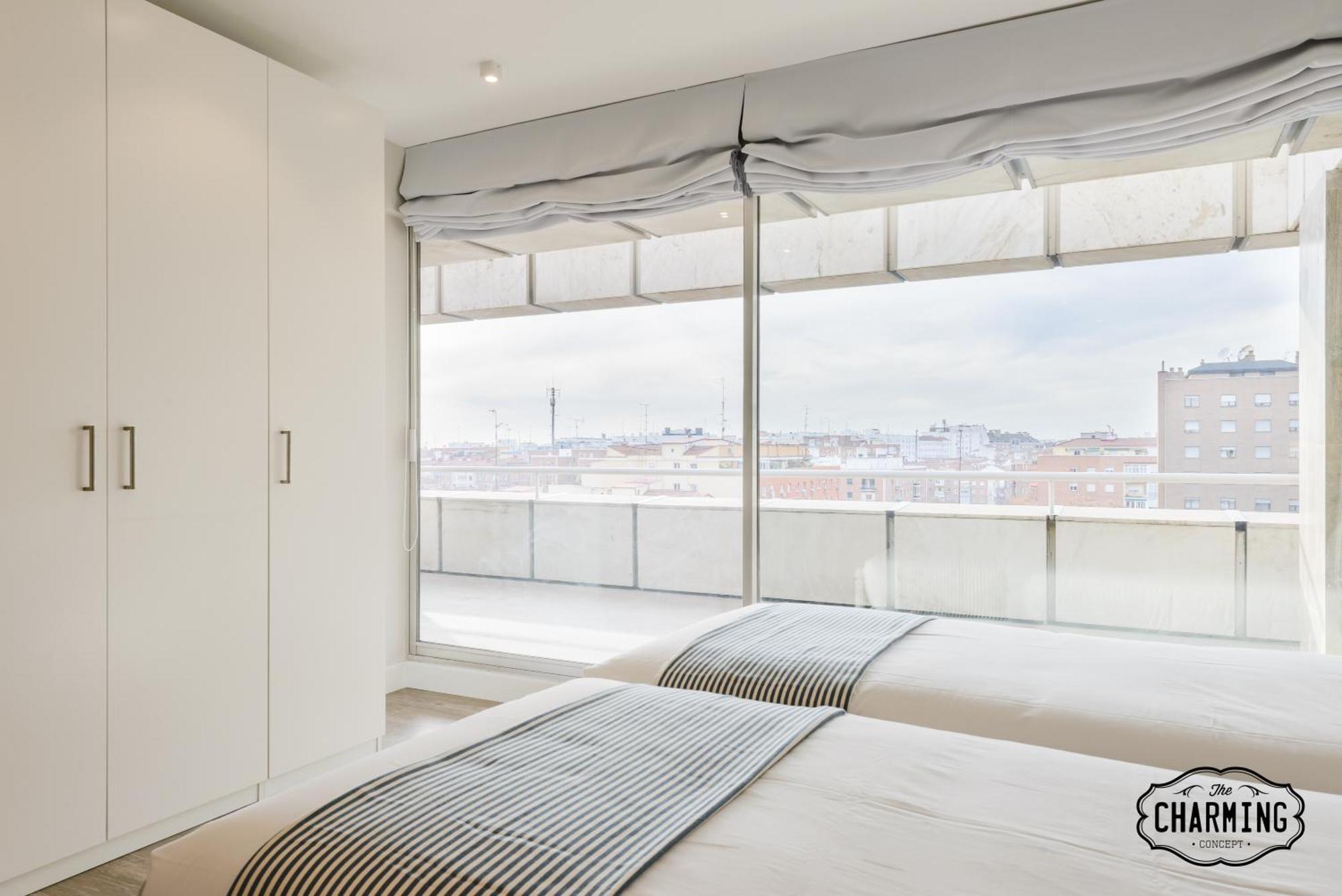 Charming Eurobuilding 2 Terrace Exclusive - Plaza De Parking Apartment Madrid Bagian luar foto